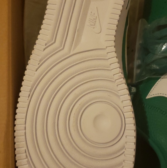 Nike Air Force 1 07 LV8 NBA Pack - Picture 8 of 8